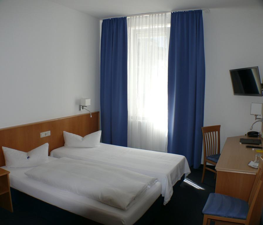 Hotel Garni - Haus Gemmer Cobourg Chambre photo