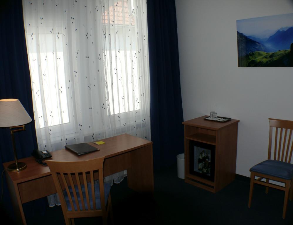 Hotel Garni - Haus Gemmer Cobourg Chambre photo