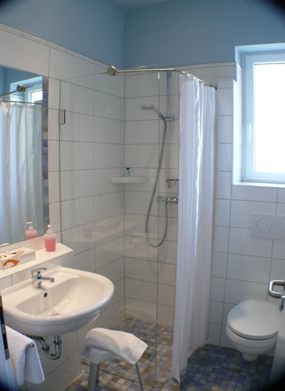 Hotel Garni - Haus Gemmer Cobourg Chambre photo